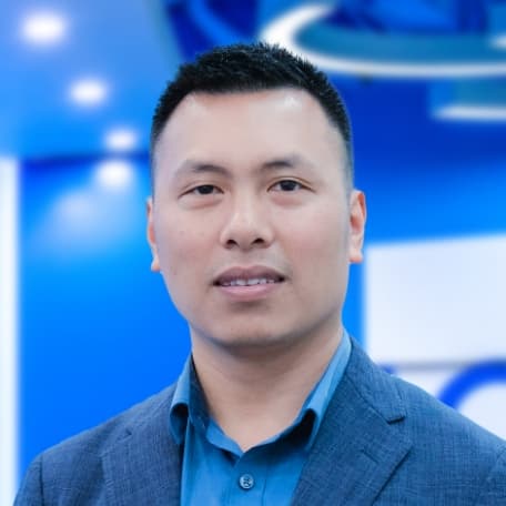 グエン コン チン